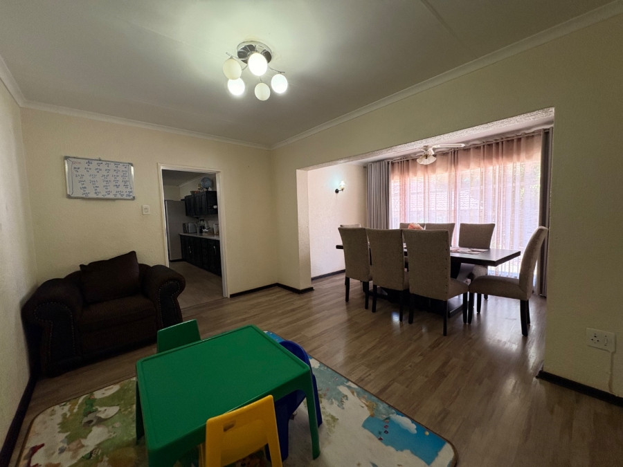 4 Bedroom Property for Sale in Wilkoppies North West